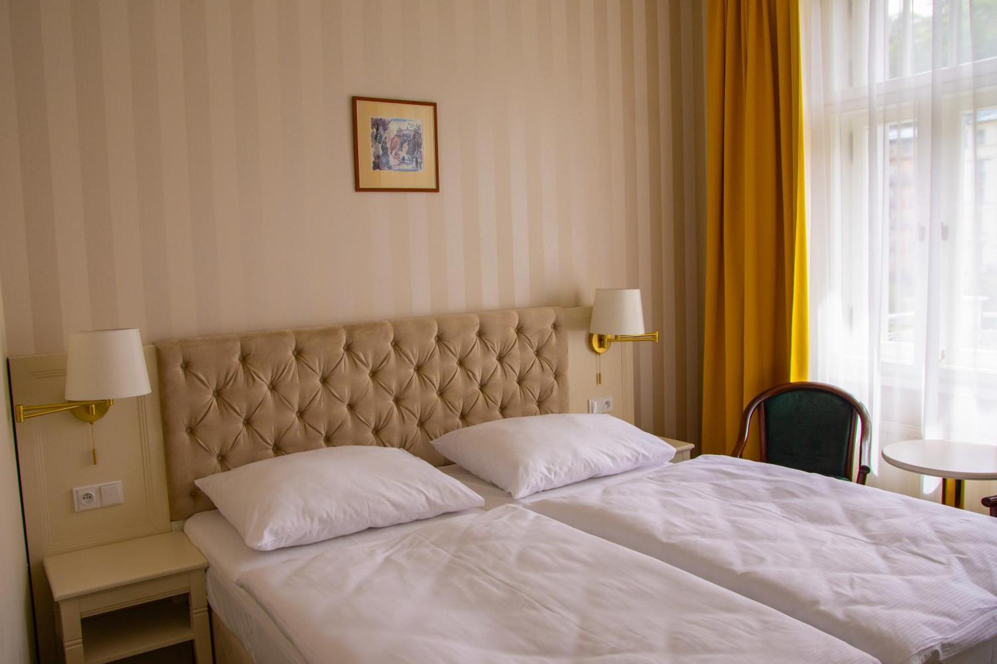 Ea Hotel Elefant Karlovy Vary Exterior foto