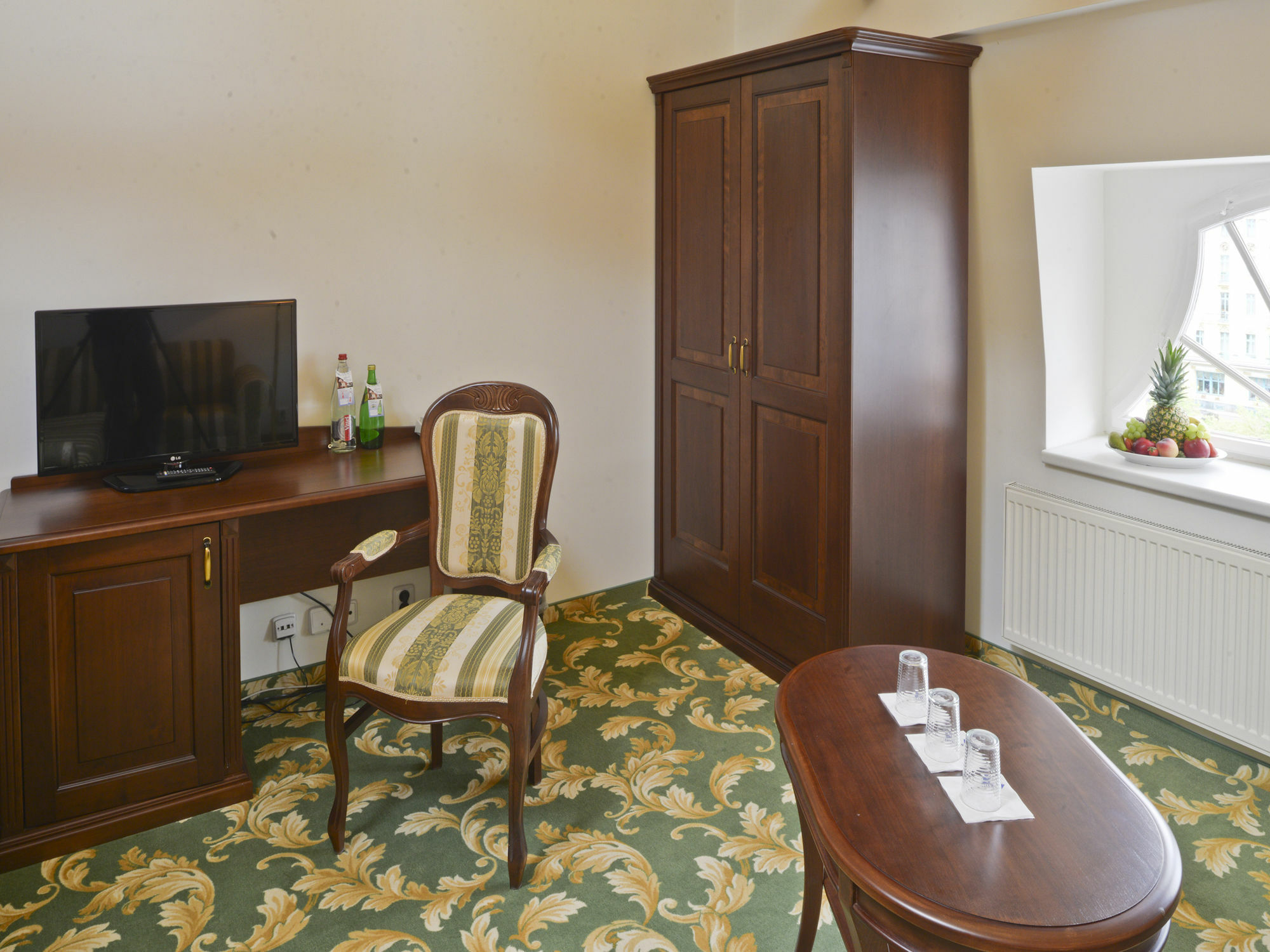 Ea Hotel Elefant Karlovy Vary Exterior foto